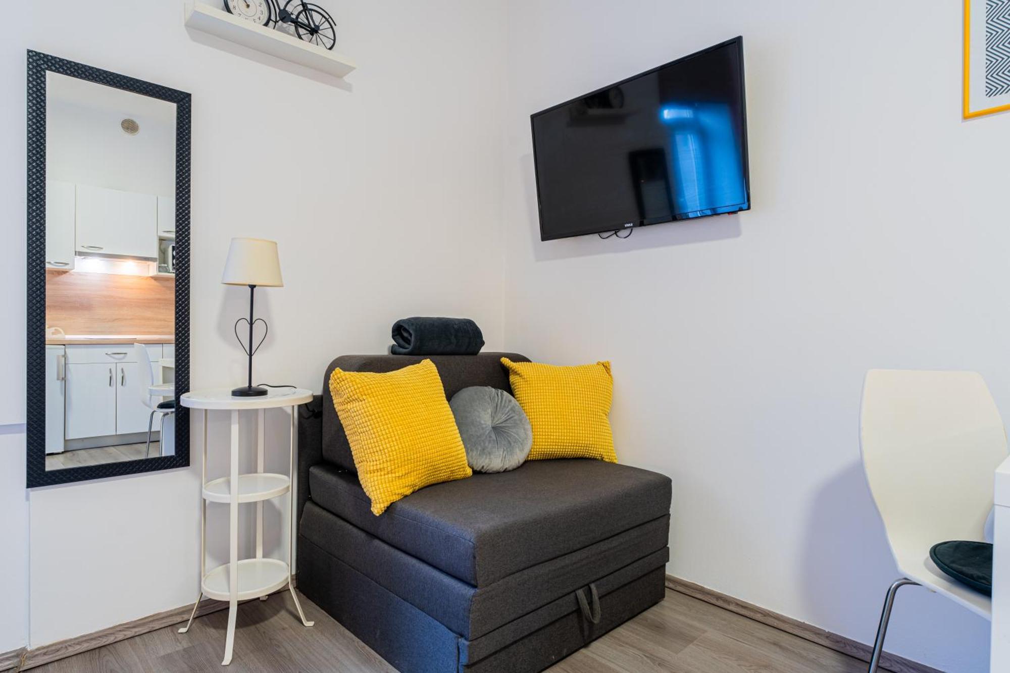 Flex Selfcheckins 132 - - - Centre Zagreb
