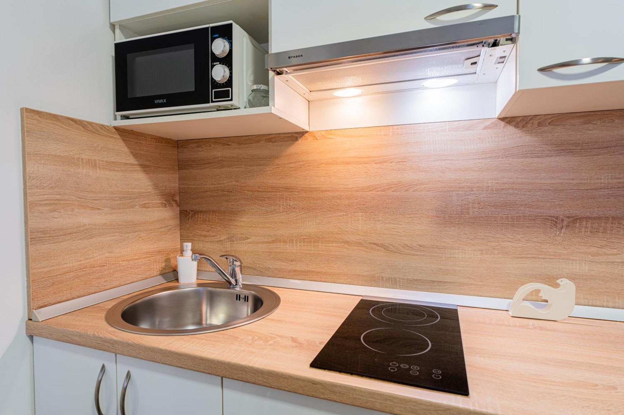 Flex Selfcheckins 132 - - - Centre Apartma *